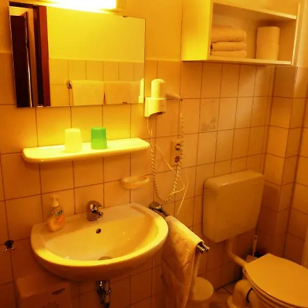 Ferienpension Lindenhof - In Der Lueneburger Heide